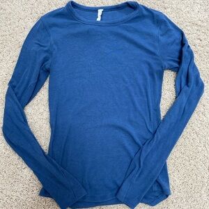 Lululemon hold tight long sleeve tee